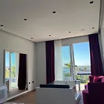 Top Villas Durres ドゥラス