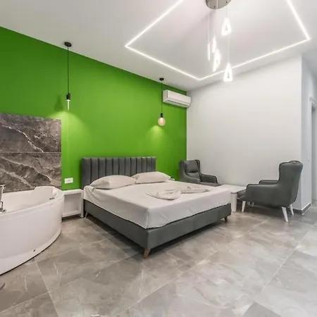 Top Villas Durres * ドゥラス