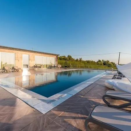 Top Villas Durres Курортный комплекс