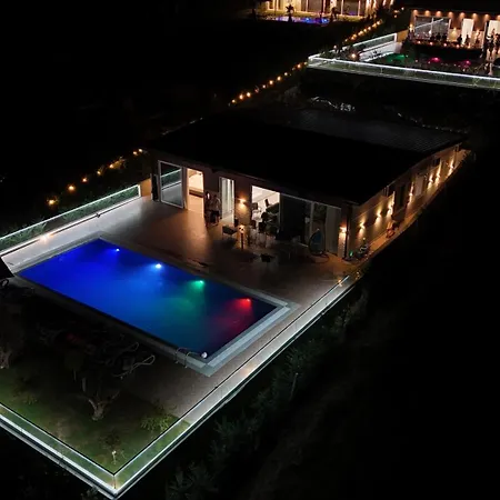 Top Villas Durres אתר נופש