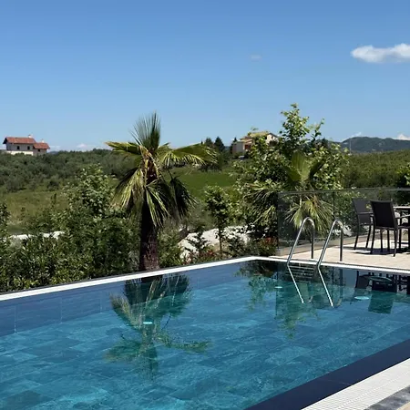 Top Villas Durres אתר נופש