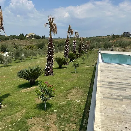Top Villas Durres Resort *