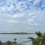 Üdülőközpont Top Villas Durres *