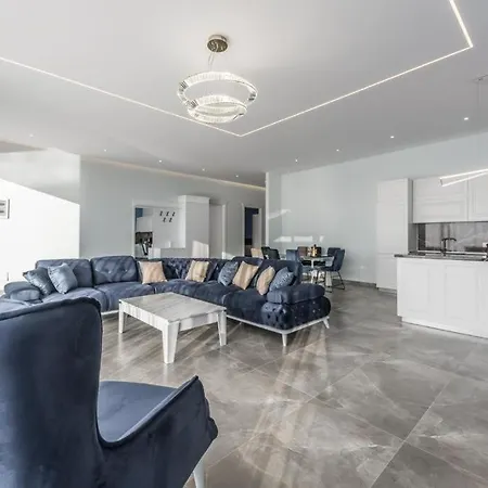 Top Villas Durres *