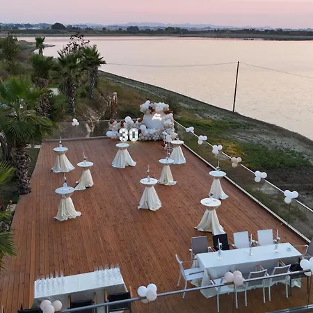 Top Villas Durres *