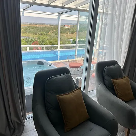 Resort Luxury Swimming Pool Gjiri Lalzit *