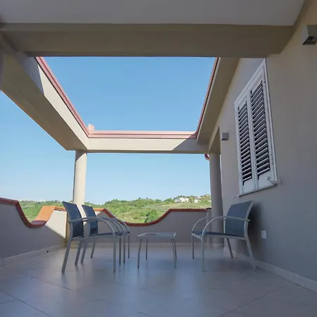 Resort Top Villas Durres *