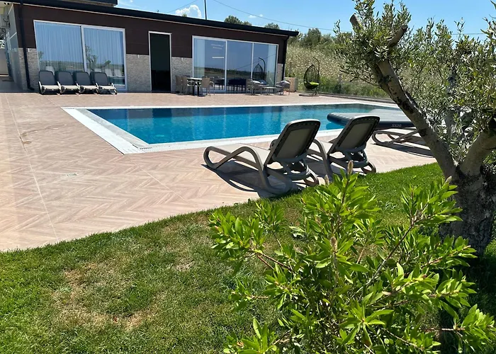 Resort Top Villas Durres *