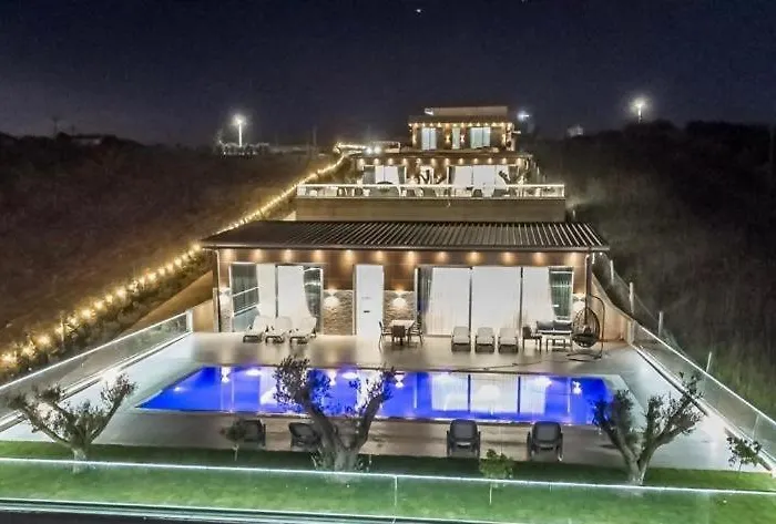 Top Villas Durres Durres