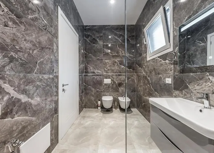 Top Villas Durres * Durres