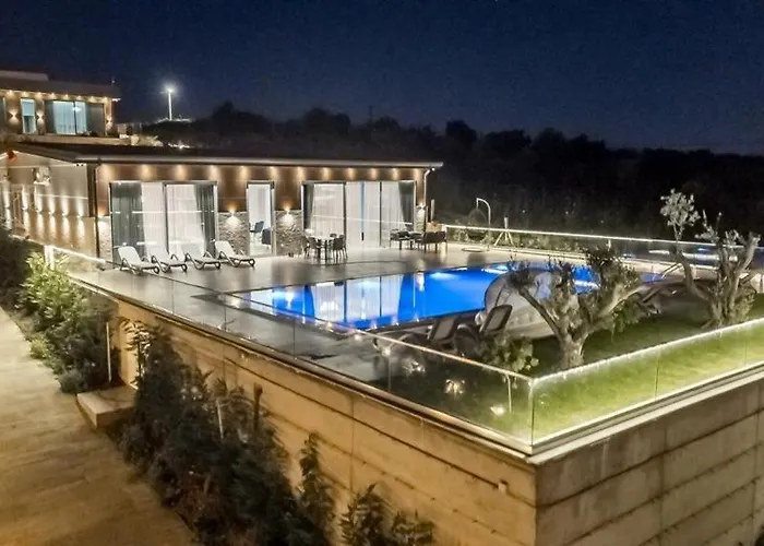 Top Villas Durres Durres